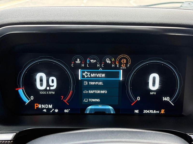 Ford F-150 Vehicle Full-screen Gallery Image 17