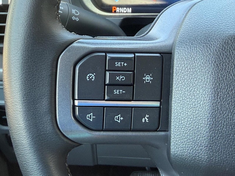 Ford F-150 Vehicle Full-screen Gallery Image 15