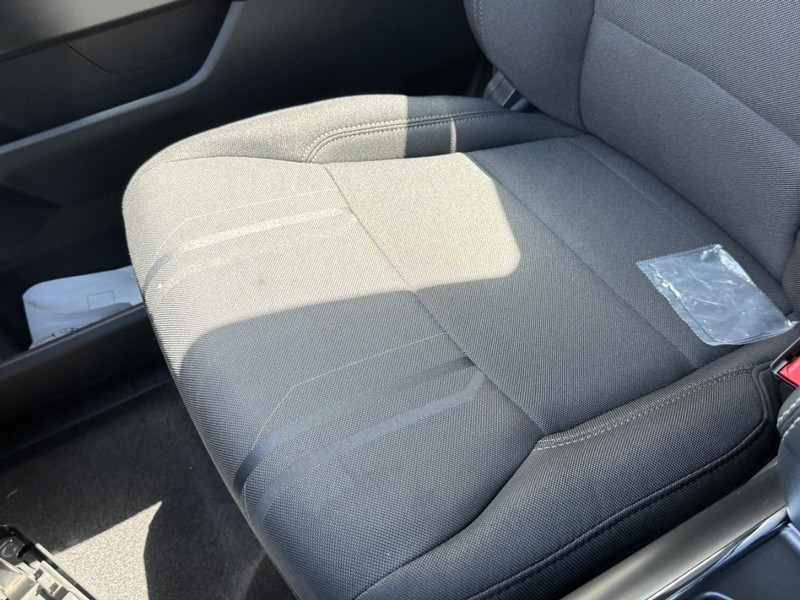 Ford F-150 Vehicle Full-screen Gallery Image 20
