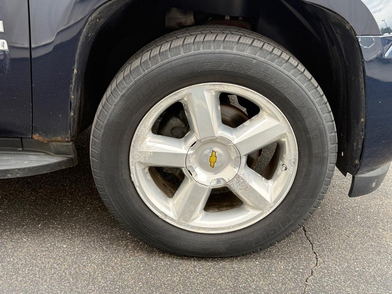Chevrolet Tahoe Vehicle Full-screen Gallery Image 7
