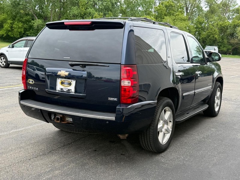 Chevrolet Tahoe Vehicle Full-screen Gallery Image 8