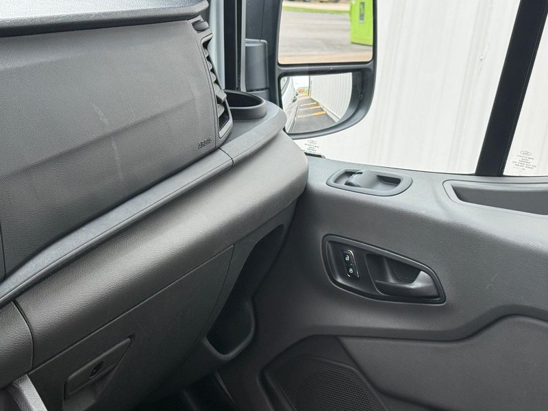 Ford Transit Cargo Van Vehicle Full-screen Gallery Image 13