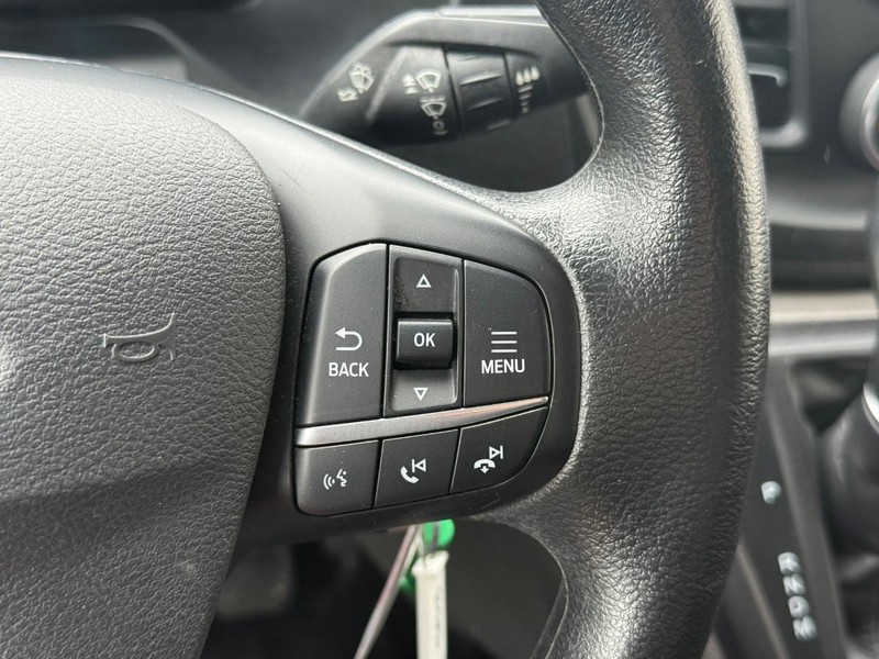 Ford Transit Cargo Van Vehicle Full-screen Gallery Image 17