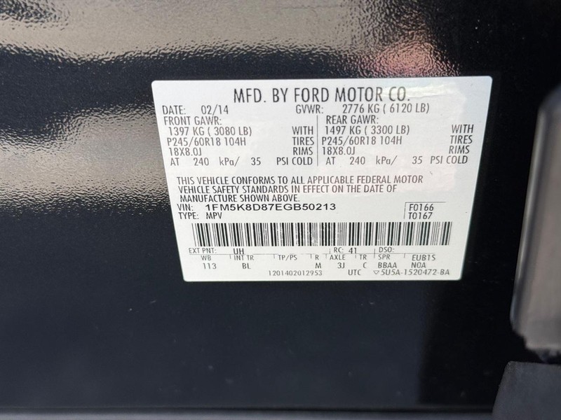 Ford Explorer Vehicle Full-screen Gallery Image 24