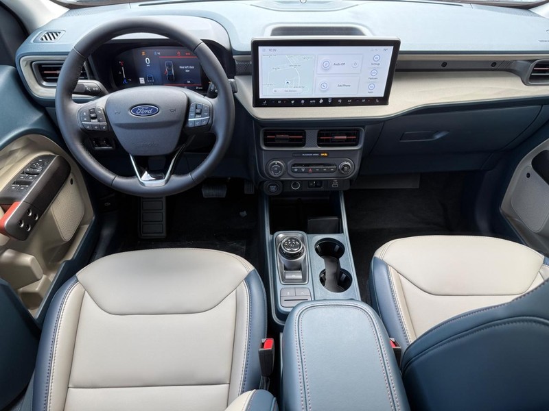 Ford Maverick Vehicle Full-screen Gallery Image 8
