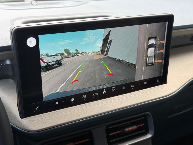 Ford Maverick Vehicle Full-screen Gallery Image 16
