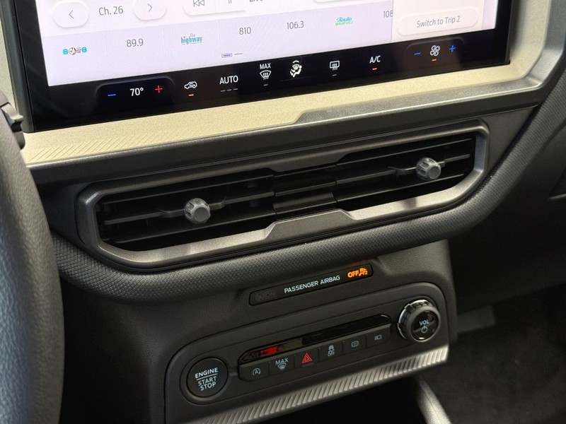 Ford Bronco Sport Vehicle Full-screen Gallery Image 18