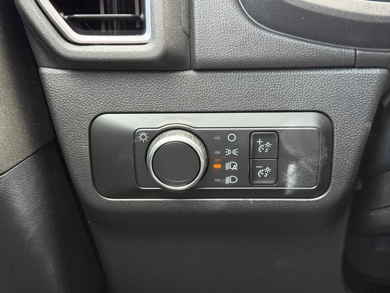 Ford Bronco Sport Vehicle Full-screen Gallery Image 20