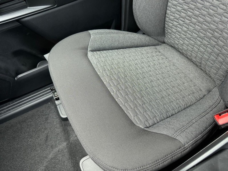 Ford Ranger Vehicle Full-screen Gallery Image 20
