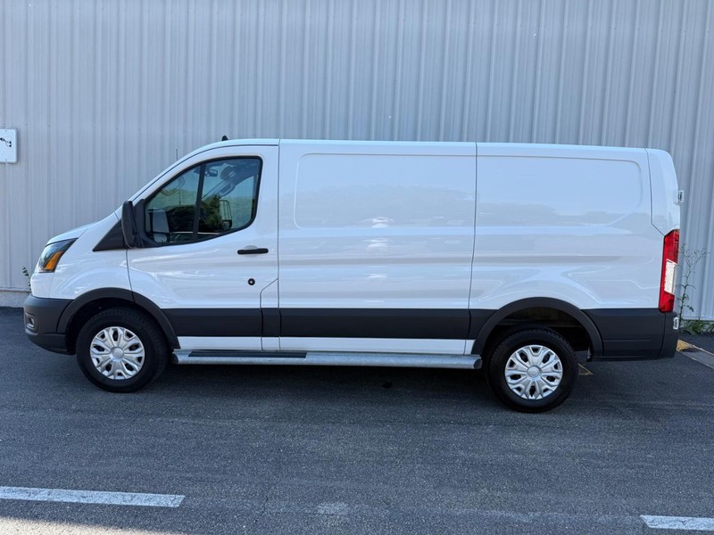 Ford Transit Cargo Van Vehicle Full-screen Gallery Image 2