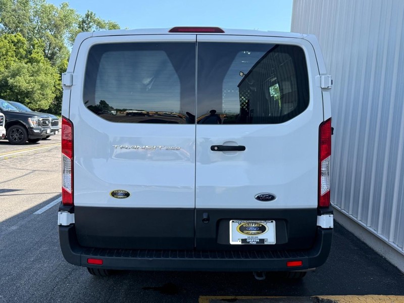 Ford Transit Cargo Van Vehicle Full-screen Gallery Image 4