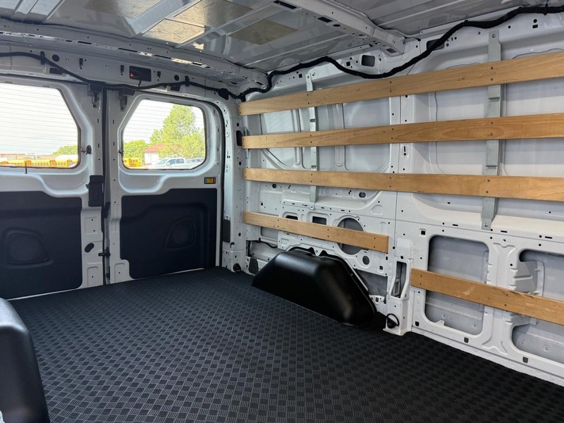 Ford Transit Cargo Van Vehicle Full-screen Gallery Image 9