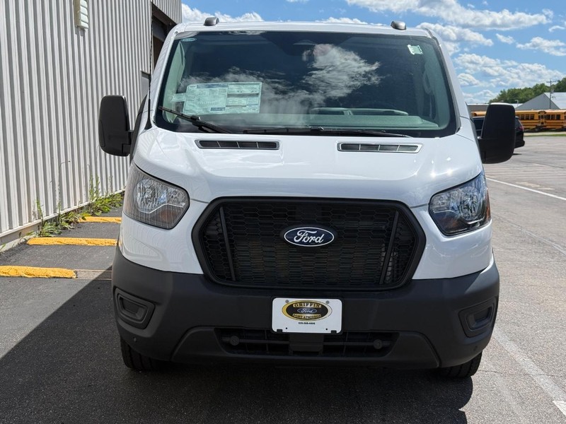 Ford Transit Cargo Van Vehicle Full-screen Gallery Image 8