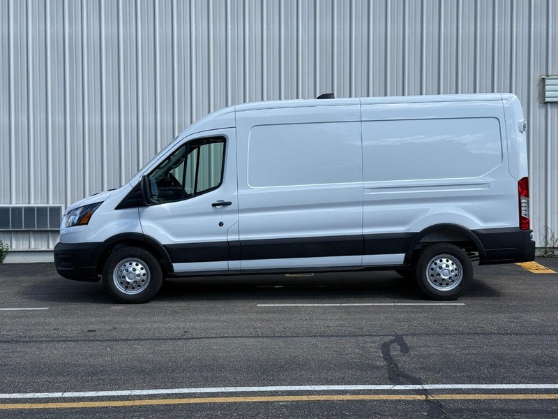Ford Transit Cargo Van Vehicle Full-screen Gallery Image 2