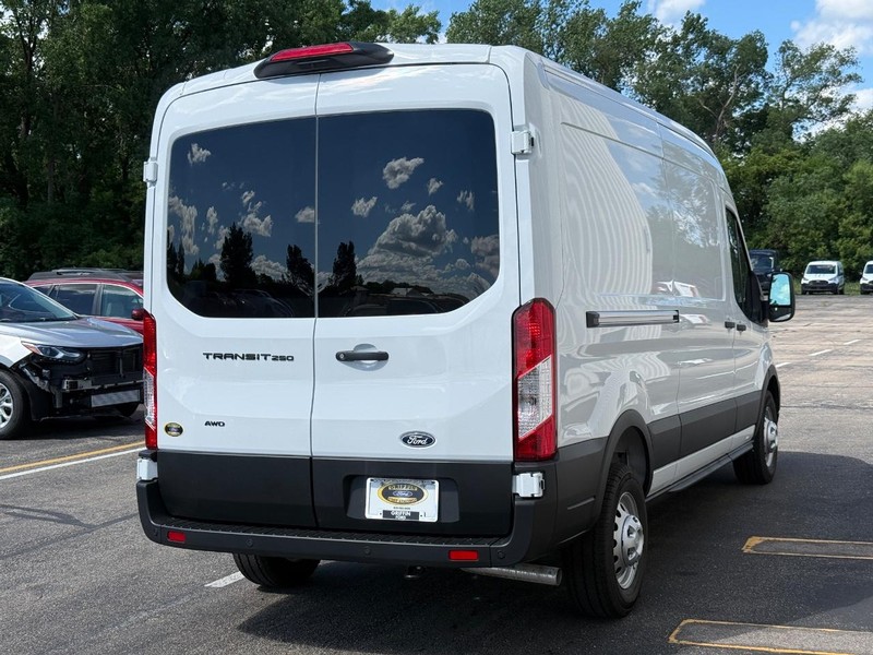 Ford Transit Cargo Van Vehicle Full-screen Gallery Image 3