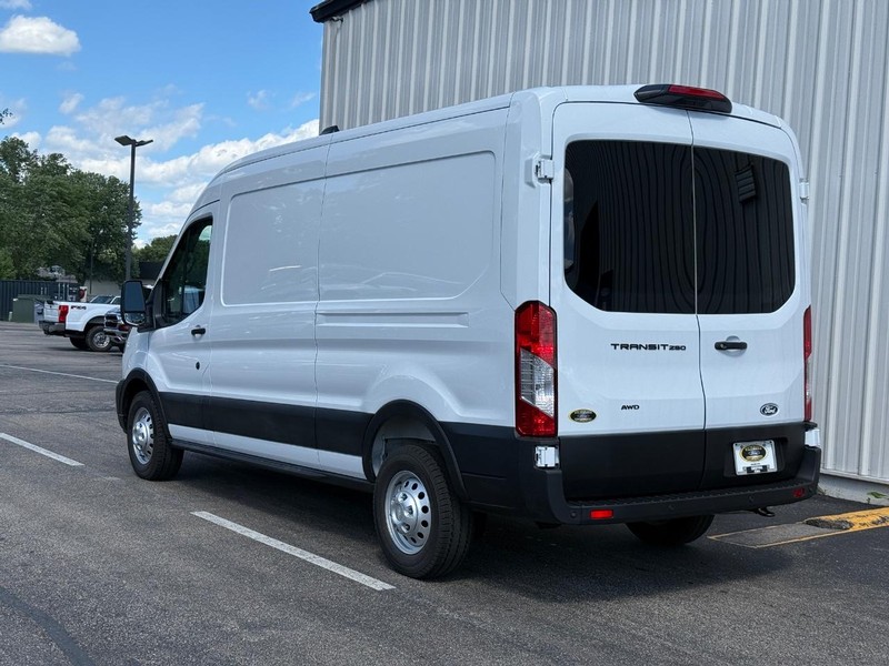 Ford Transit Cargo Van Vehicle Full-screen Gallery Image 5