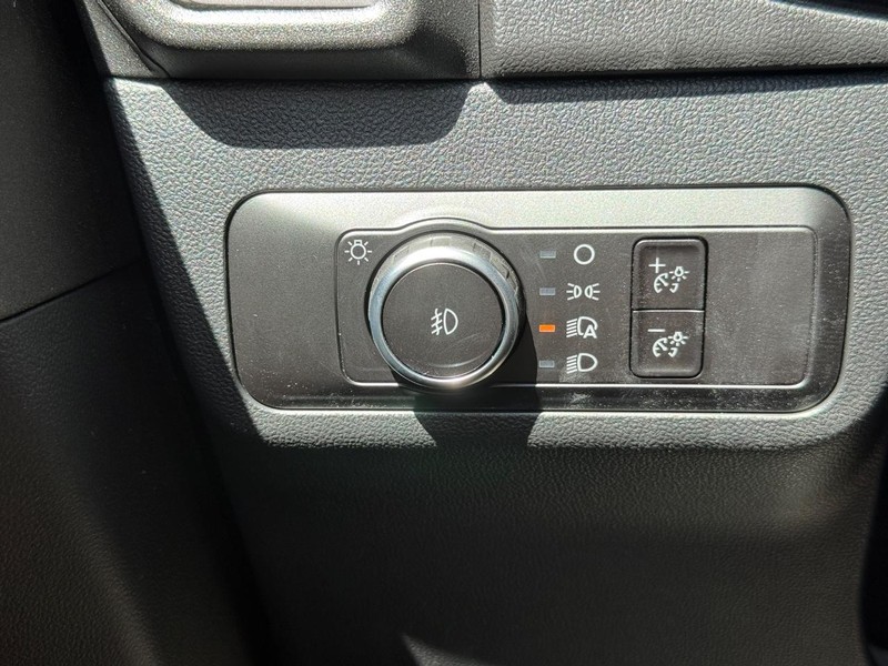 Ford Bronco Sport Vehicle Full-screen Gallery Image 21