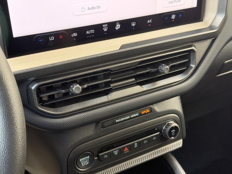 Ford Bronco Sport Vehicle Full-screen Gallery Image 21