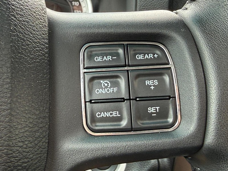 Ram 1500 Vehicle Full-screen Gallery Image 15