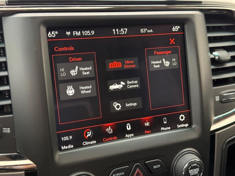 Ram 1500 Vehicle Full-screen Gallery Image 23