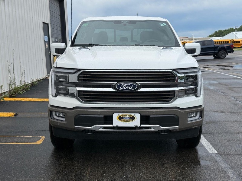 Ford F-150 Vehicle Full-screen Gallery Image 8