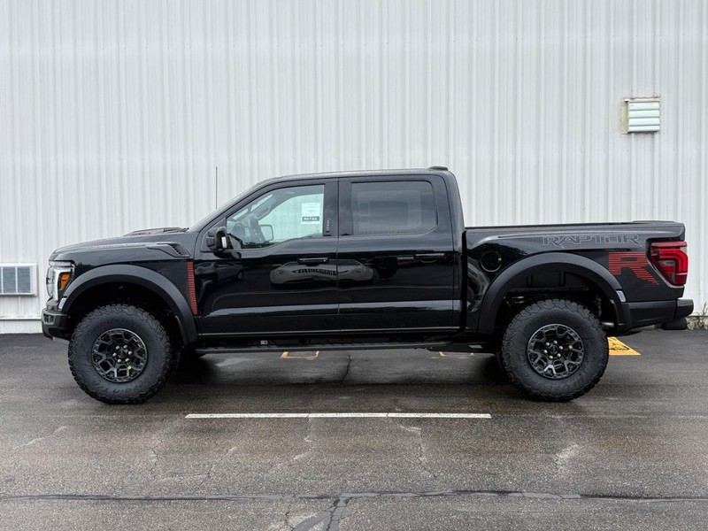 Ford F-150 Vehicle Full-screen Gallery Image 2