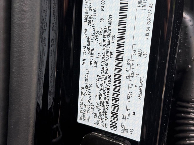 Ford F-150 Vehicle Full-screen Gallery Image 22