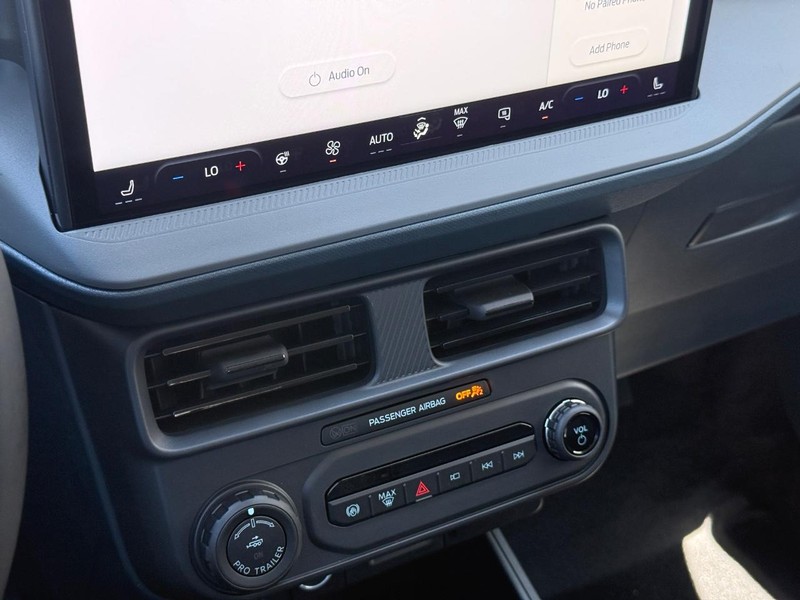 Ford Maverick Vehicle Full-screen Gallery Image 19