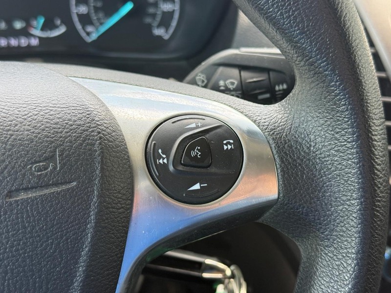 Ford Transit Connect Van Vehicle Full-screen Gallery Image 14