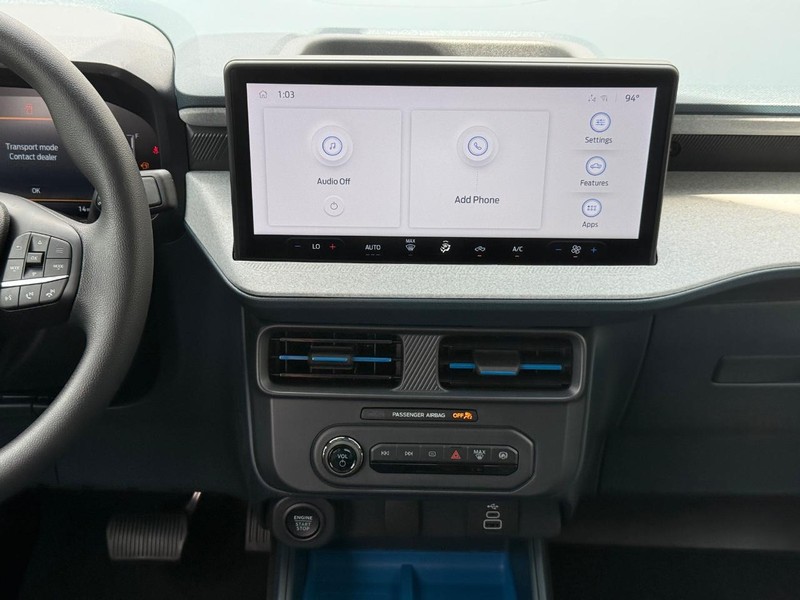 Ford Maverick Vehicle Full-screen Gallery Image 11