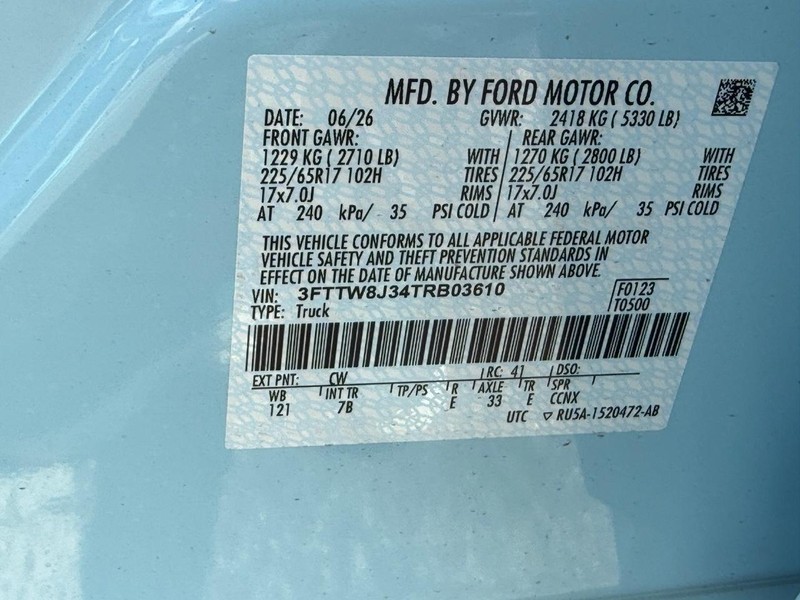 Ford Maverick Vehicle Full-screen Gallery Image 22