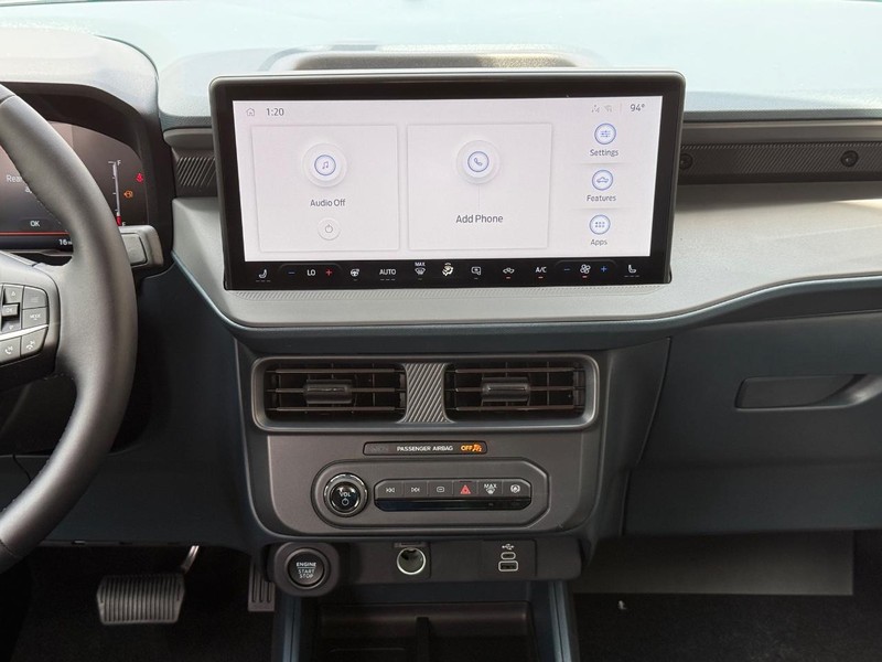 Ford Maverick Vehicle Full-screen Gallery Image 11