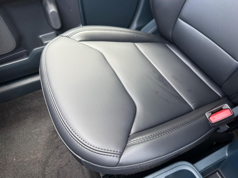 Ford Maverick Vehicle Full-screen Gallery Image 20