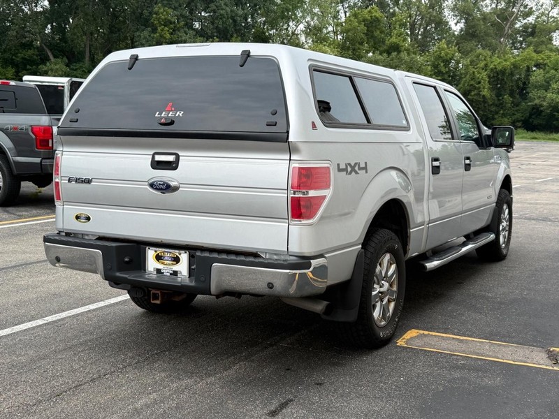 Ford F-150 Vehicle Full-screen Gallery Image 06