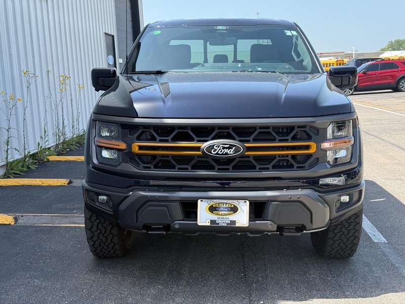Ford F-150 Vehicle Full-screen Gallery Image 8