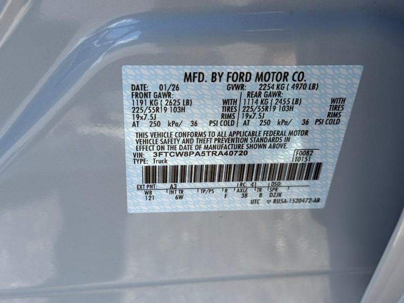 Ford Maverick Vehicle Full-screen Gallery Image 22
