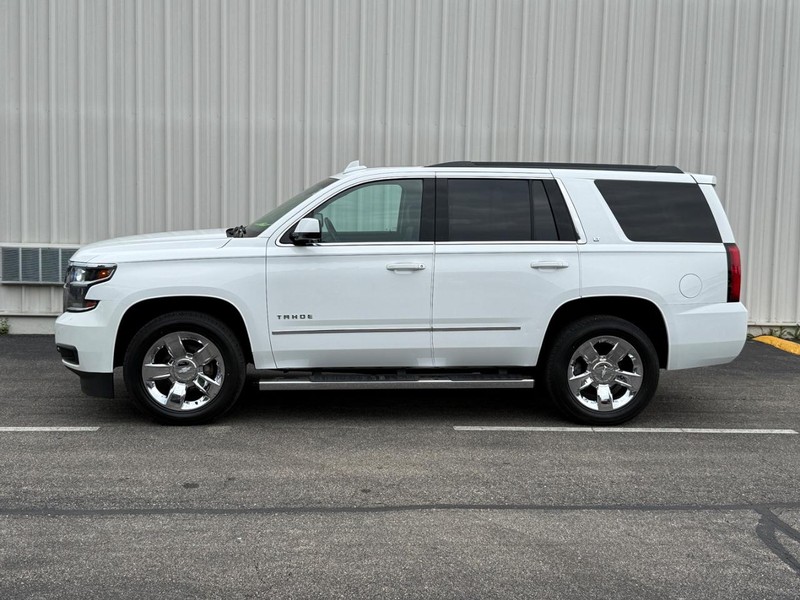 Chevrolet Tahoe Vehicle Full-screen Gallery Image 2