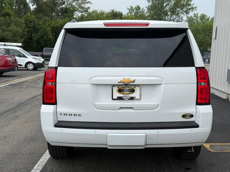 Chevrolet Tahoe Vehicle Full-screen Gallery Image 4