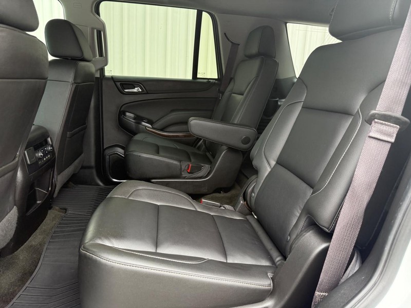 Chevrolet Tahoe Vehicle Full-screen Gallery Image 9
