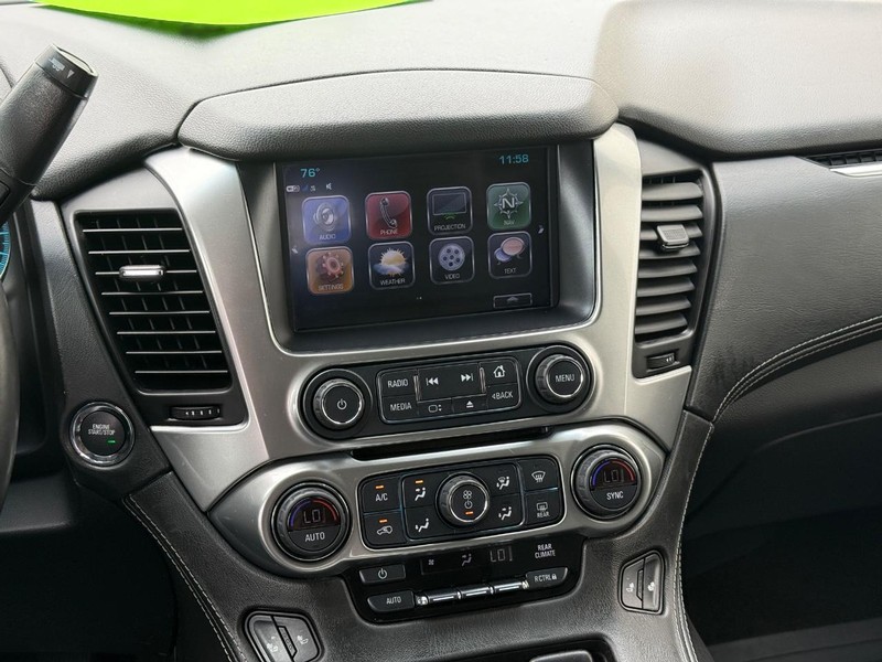 Chevrolet Tahoe Vehicle Full-screen Gallery Image 12