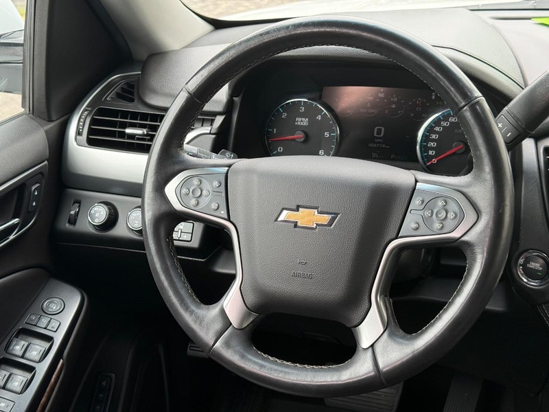 Chevrolet Tahoe Vehicle Full-screen Gallery Image 14