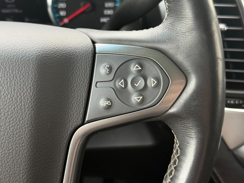 Chevrolet Tahoe Vehicle Full-screen Gallery Image 17