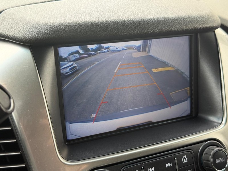 Chevrolet Tahoe Vehicle Full-screen Gallery Image 19