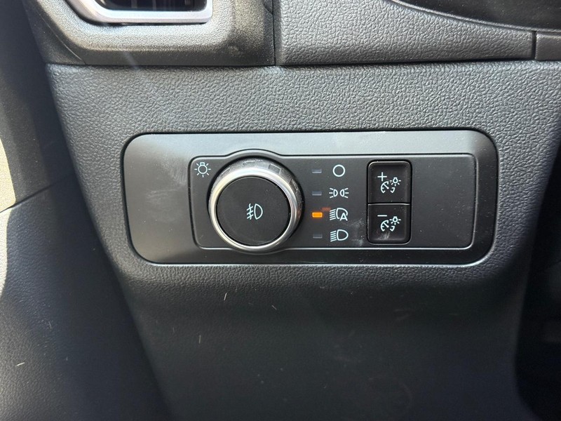 Ford Bronco Sport Vehicle Full-screen Gallery Image 21