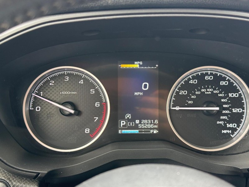 Subaru Forester Vehicle Full-screen Gallery Image 17