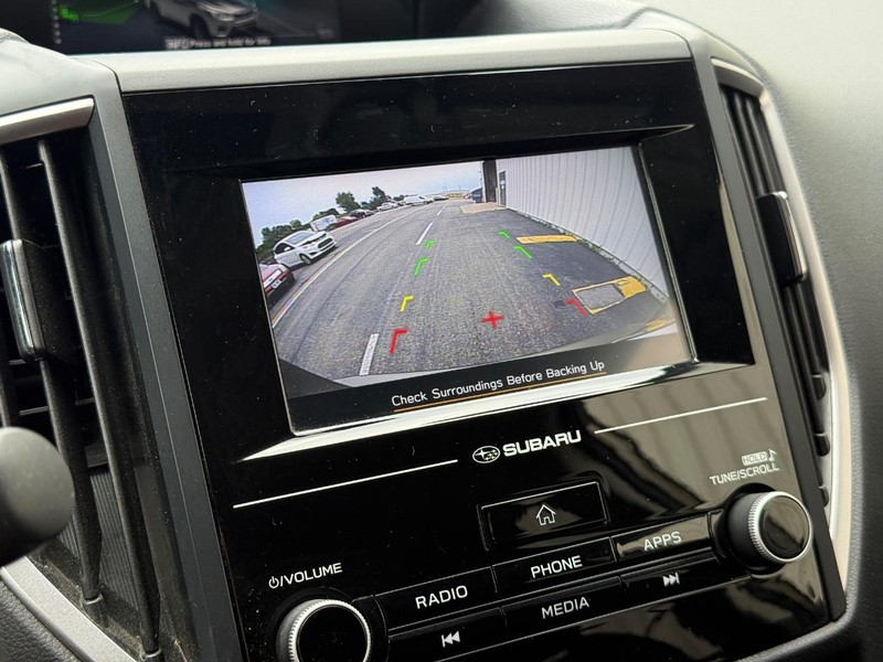 Subaru Forester Vehicle Full-screen Gallery Image 18