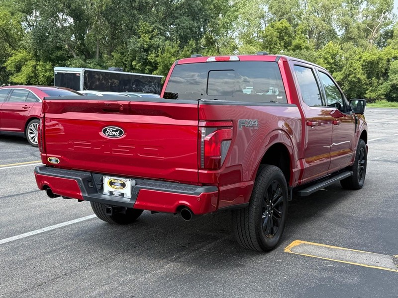 Ford F-150 Vehicle Full-screen Gallery Image 6