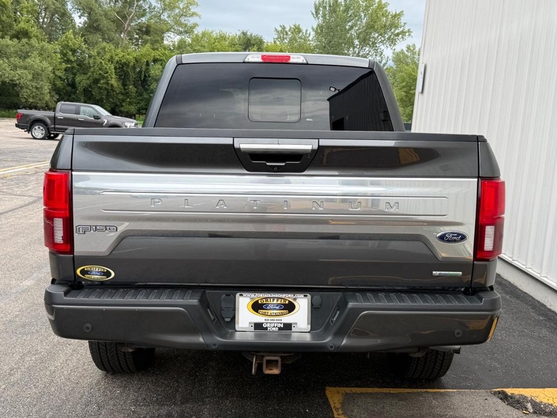 Ford F-150 Vehicle Full-screen Gallery Image 4