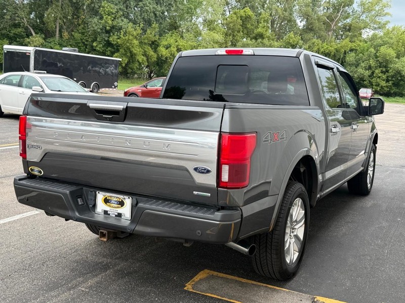 Ford F-150 Vehicle Full-screen Gallery Image 6