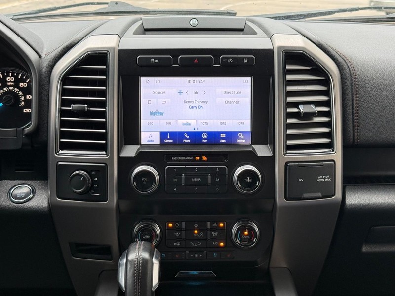 Ford F-150 Vehicle Full-screen Gallery Image 11
